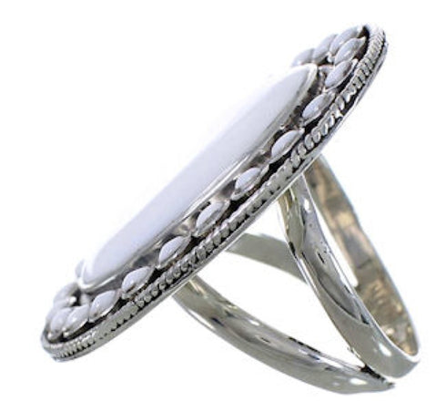 White Agate And Sterling Silver Ring Size 6-1/2 PX43654